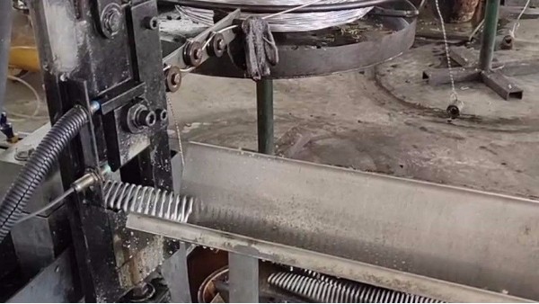 金屬網帶為何要清洗？