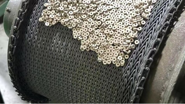 熱處理四把火高溫網帶是310S還是314？